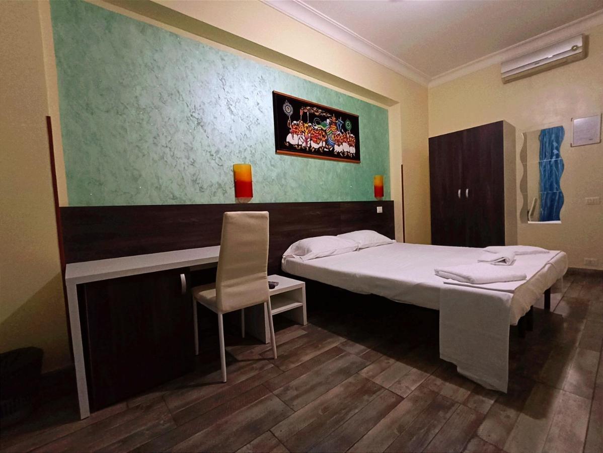 Tiburtina Guesthouse Roma Ngoại thất bức ảnh