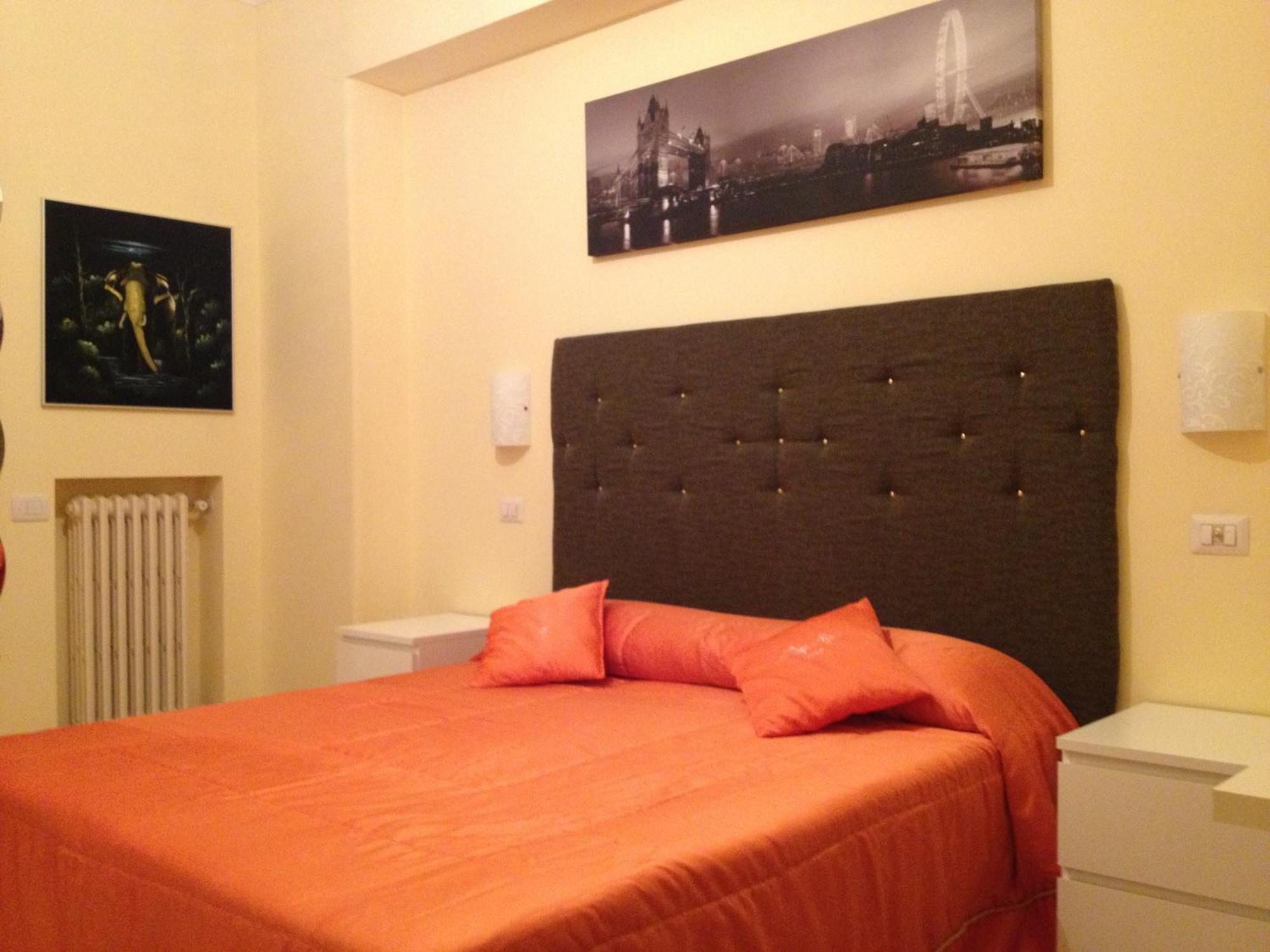 Tiburtina Guesthouse Roma Ngoại thất bức ảnh