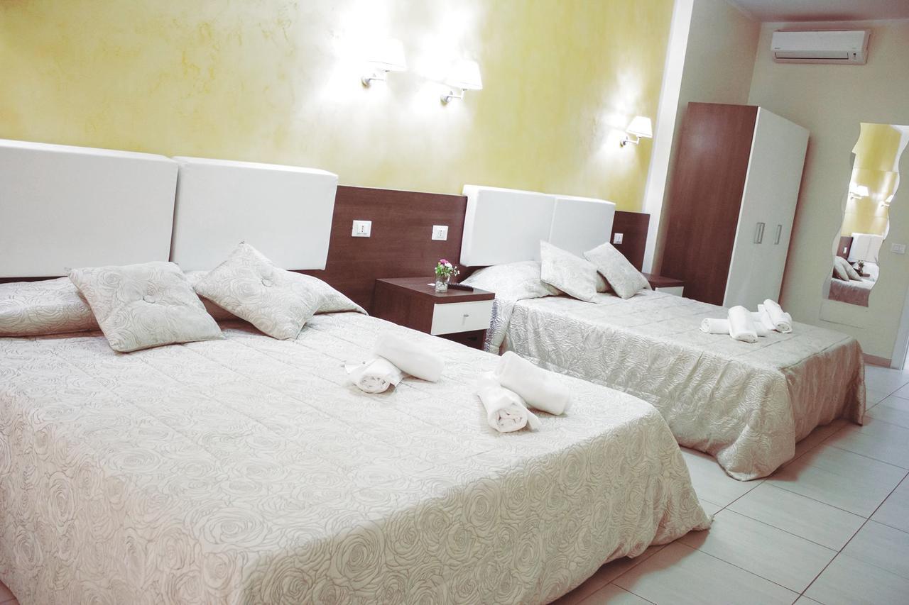 Tiburtina Guesthouse Roma Ngoại thất bức ảnh